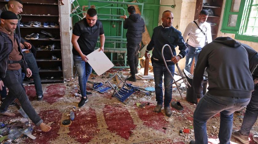 Violente attaque d’Israël contre des fidèles à la mosquée Al Aqsa